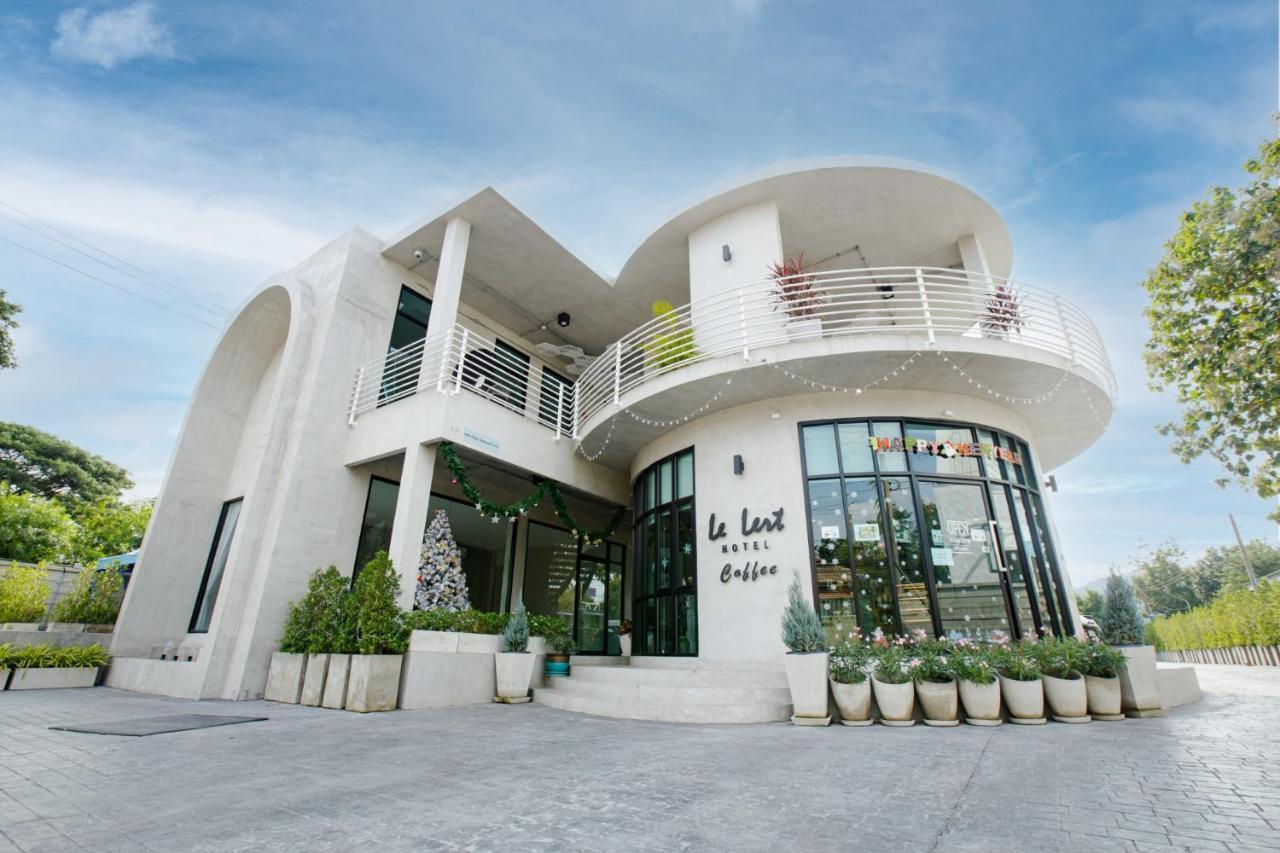 Le Lert Hotel Ratchaburi Eksteriør bilde